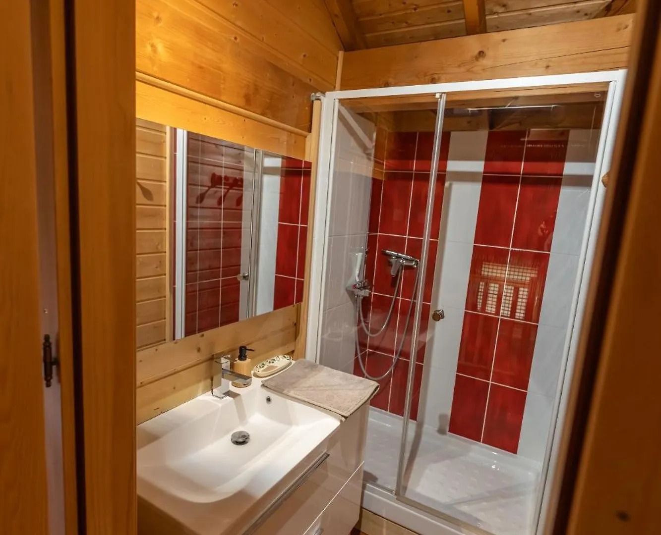 Beau Chalet Moderne 12P - Risoul Village -My Lodge 0*,  Γαλλία